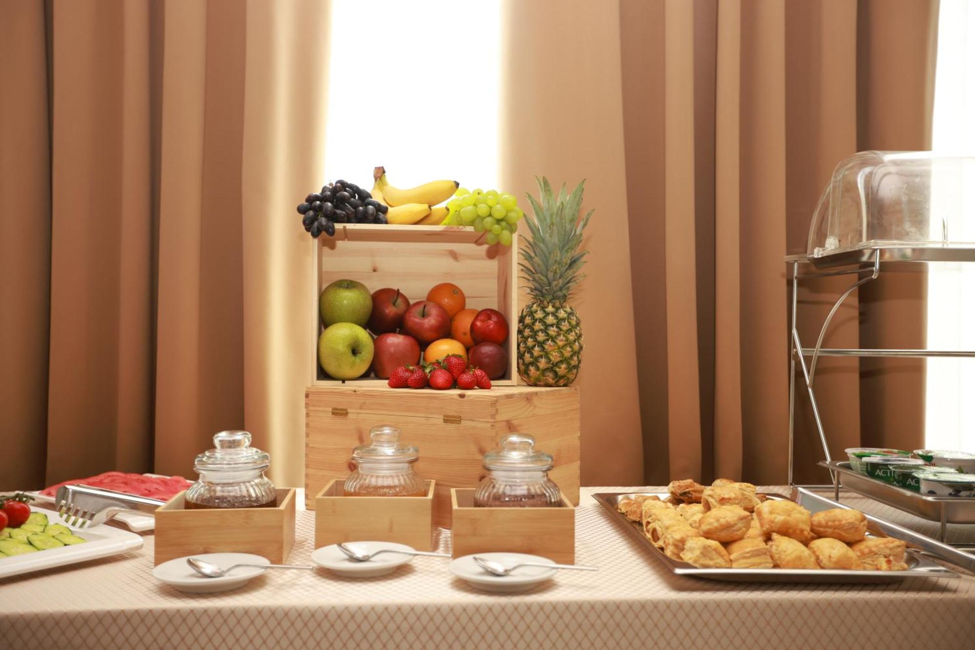 Dora Residence Collak Luaran gambar