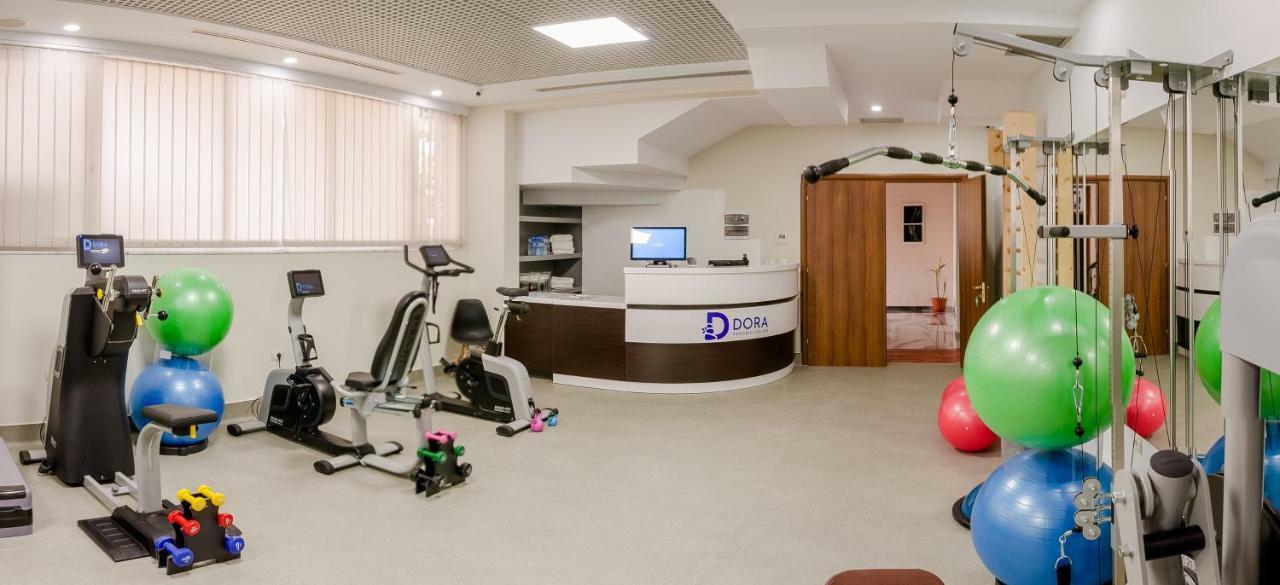Dora Residence Collak Luaran gambar